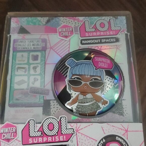 LOL SURPRISE WINTER CHILL HANGOUT SPACES - Picture 3 of 5